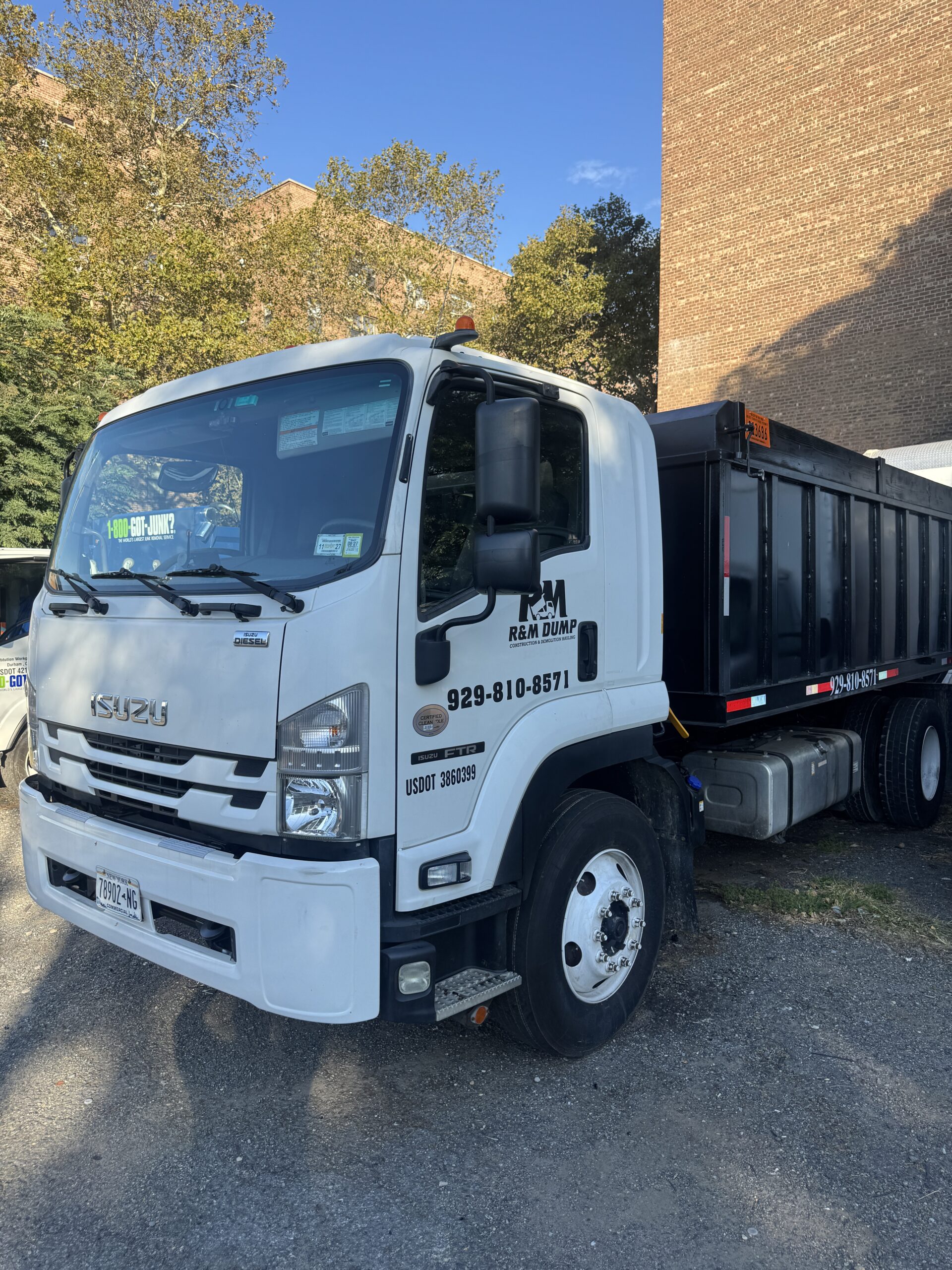 Construction Debris Removal in NYC: Hauling Options, Costs, and What Contractors Should Know